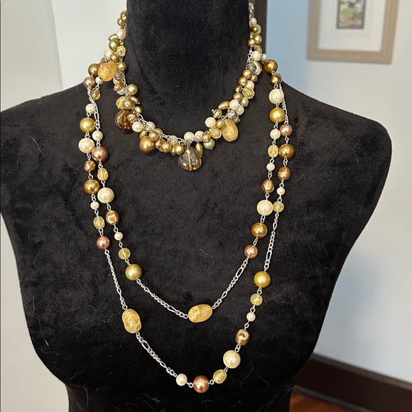Talbots Gold and Pearl Cluster Necklace - Picture 2 of 2